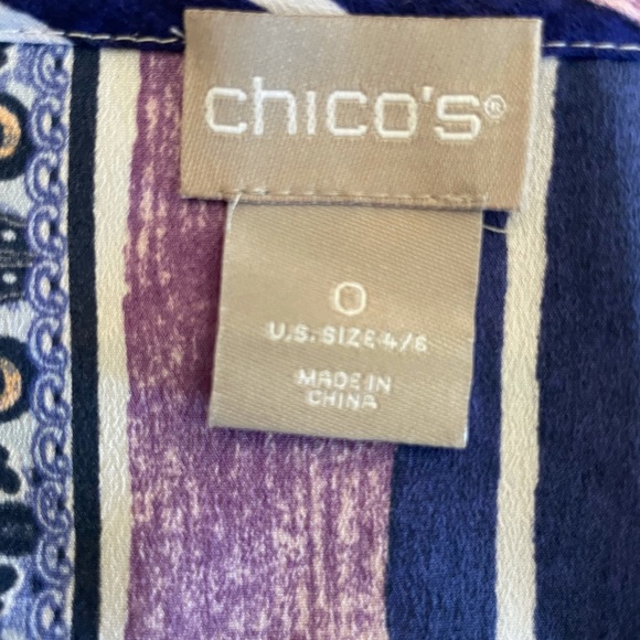 Chicos size 0 light, flowy blouse.   Flattering on. - Picture 4 of 5